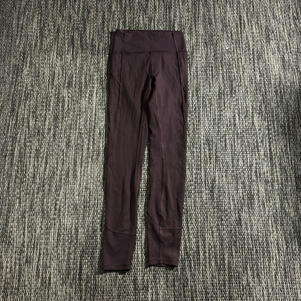 Lululemon Legging In Movement 7/8 Tight *Everlux 25" Plum Shadow Everlux Size 2